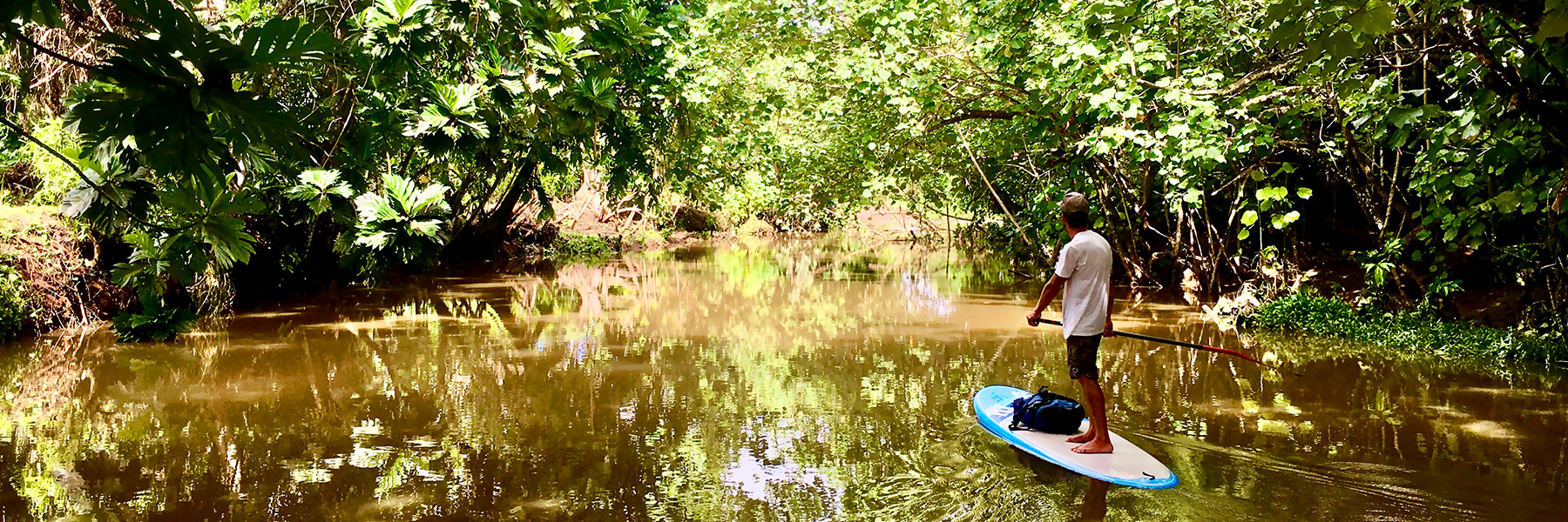 Paddle sur la rivière Faaroa